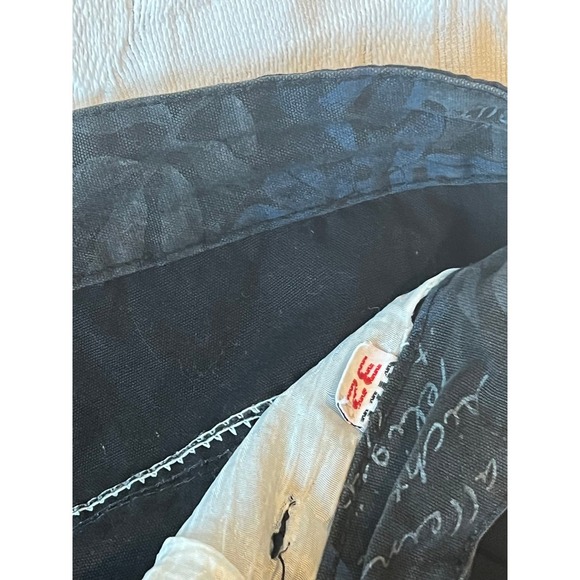 Black Sea Starfish Cargo Shorts Mens W: 32 - Picture 3 of 4